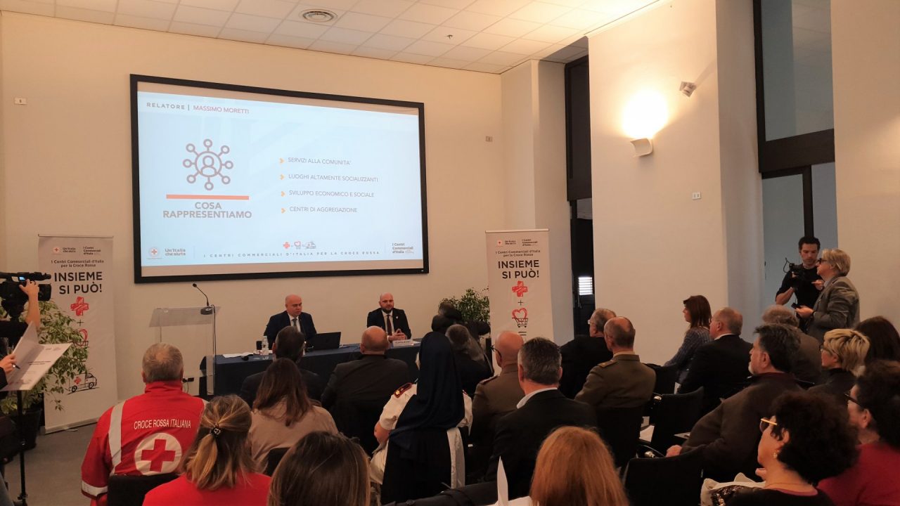Centri commerciali e Croce rossa italiana insieme per una grande campagna di solidarietà VIDEO