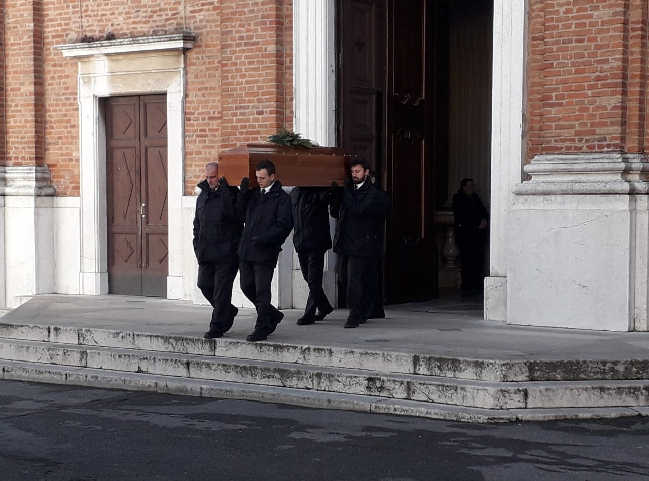 L’ultimo saluto di Bagnolo a Beppe Belli