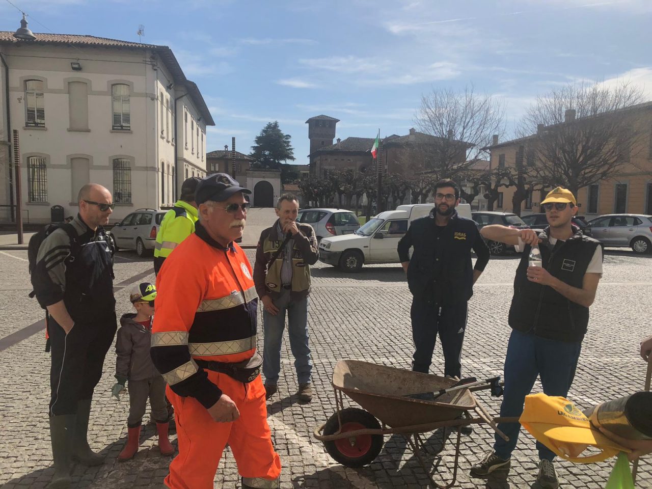 I gnari di Dello di sono messi all’opera