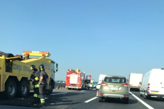 Incidente in autostrada A4 8 chilometri di coda FOTO