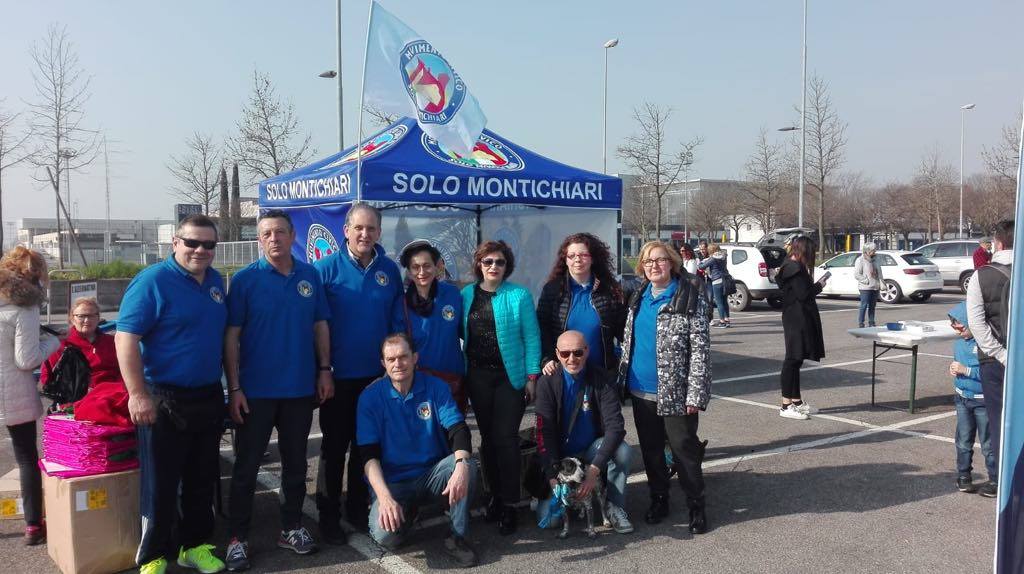 Seconda edizione della “Passeggiata a sei zampe” a Montichiari VIDEO e FOTO