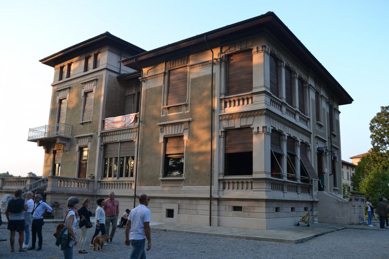 Tra passato e futuro: una casa vetrata per rilanciare Villa Lanfranchi