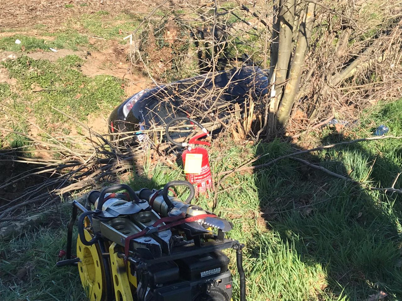Grave incidente a Roccafranca: un’auto finisce nel fosso