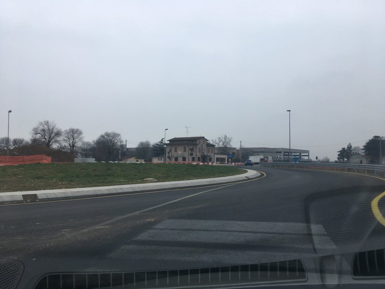 Apre il rondò di Medole