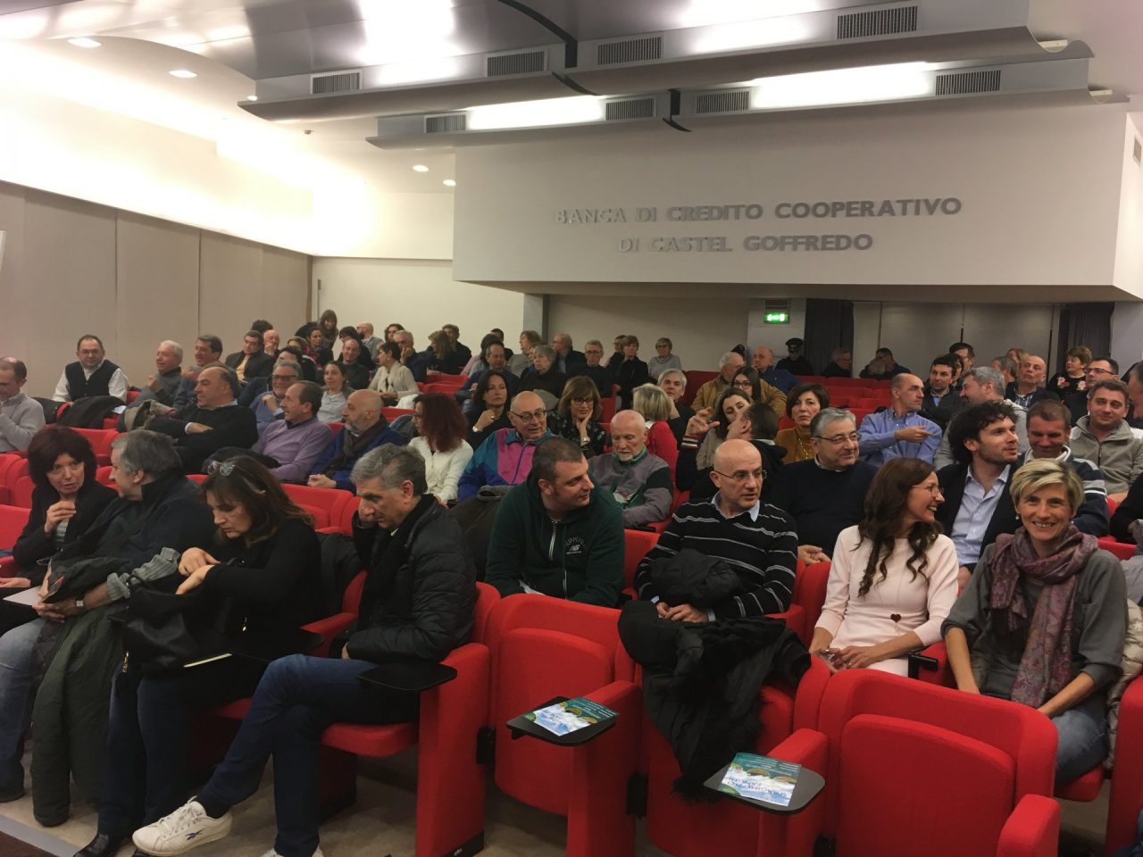 Castel Goffredo, il sindaco Prignaca: “Fra un mese presentiamo il regolamento sui fanghi”