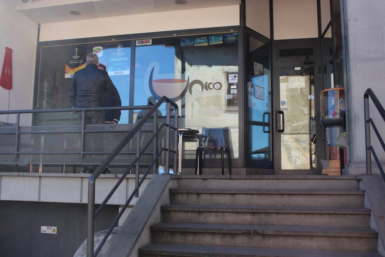 Furto di slot in un bar di Corte Franca