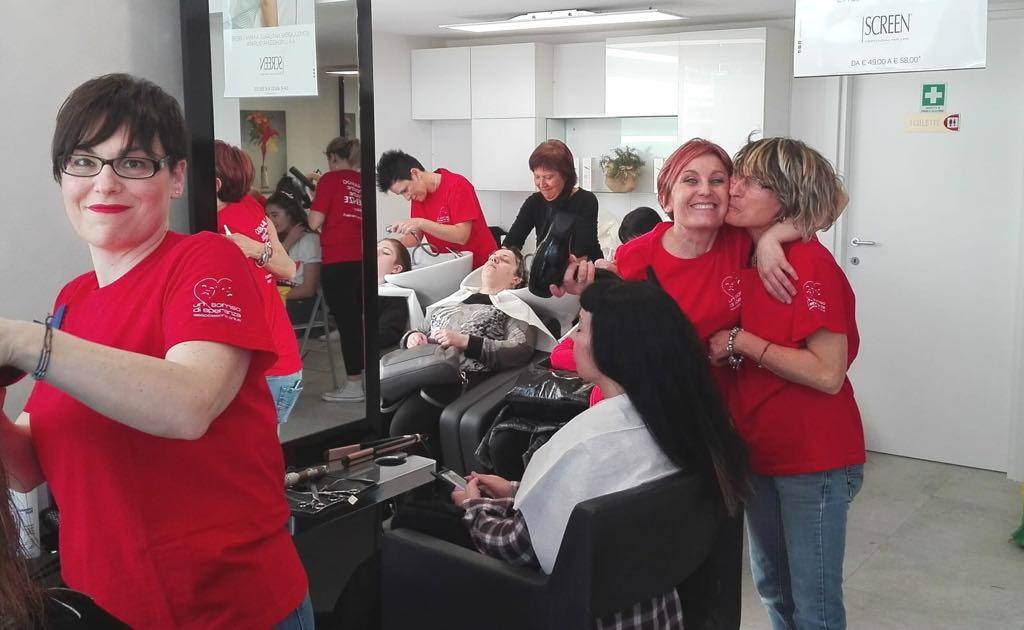 Altro grande successo per l’iniziativa “Taglio e piega per beneficenza”