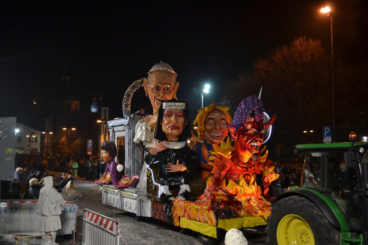 Carnevale Monteclarense, una giornata intera di grande festa