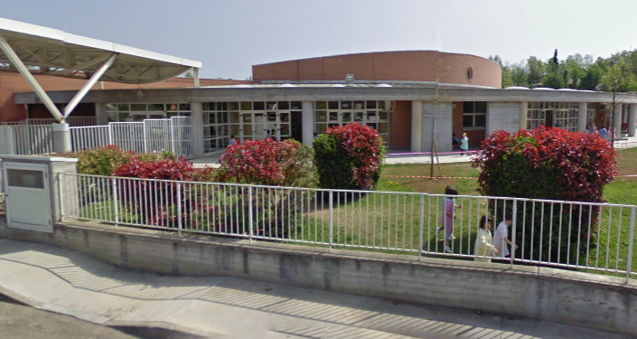 Bimbi allontanati, la protesta dei genitori: “Siamo in regola”