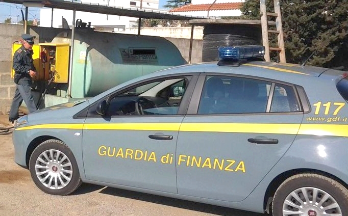 Aziende abusive a Castiglione: sequestrati due punti di rifornimento carburante
