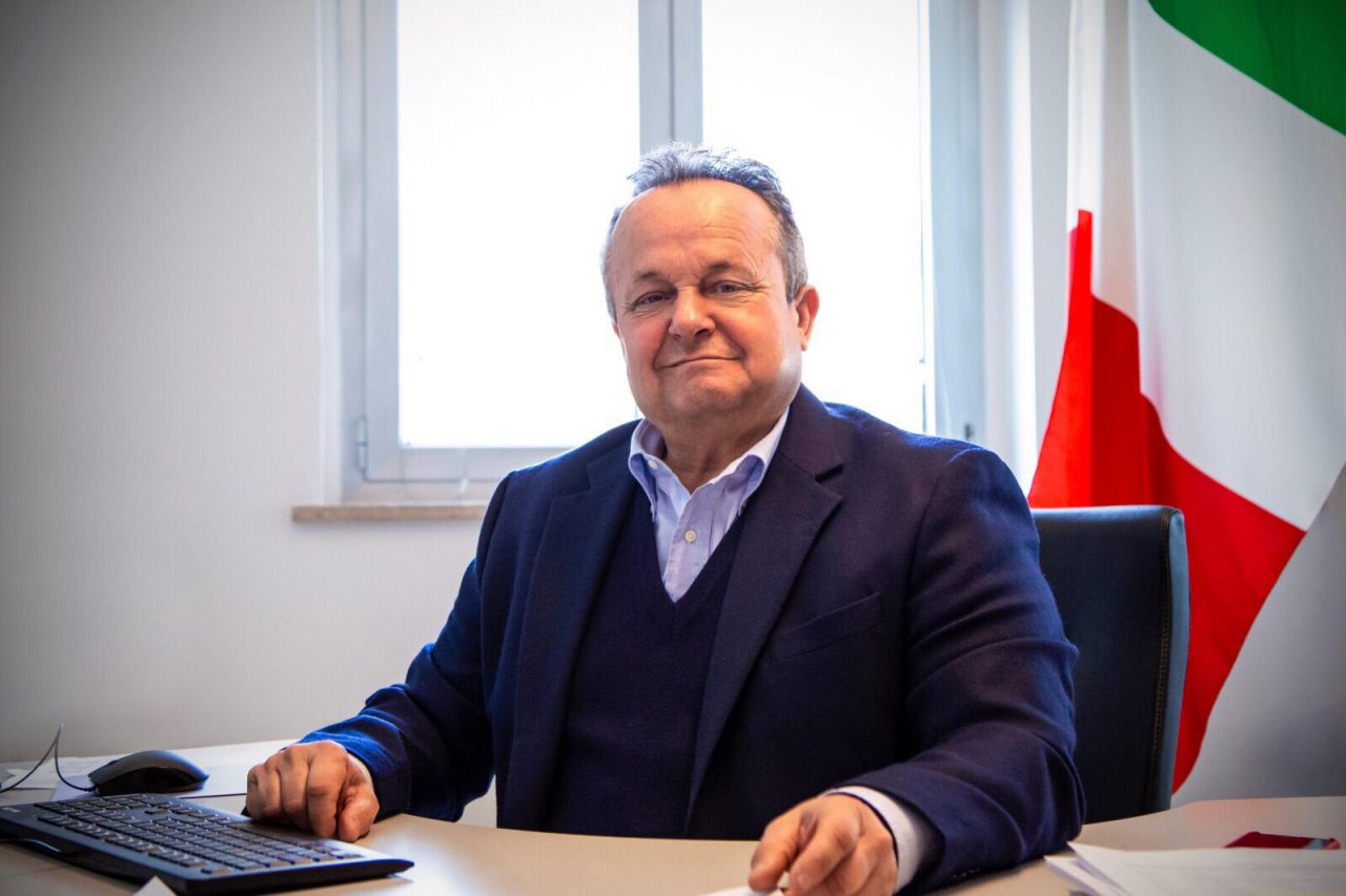 Massimo Stanga si candida ma vuole le primarie