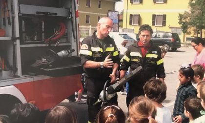 I Vigili del Fuoco di Desenzano nelle scuole alla ricerca di nuove leve