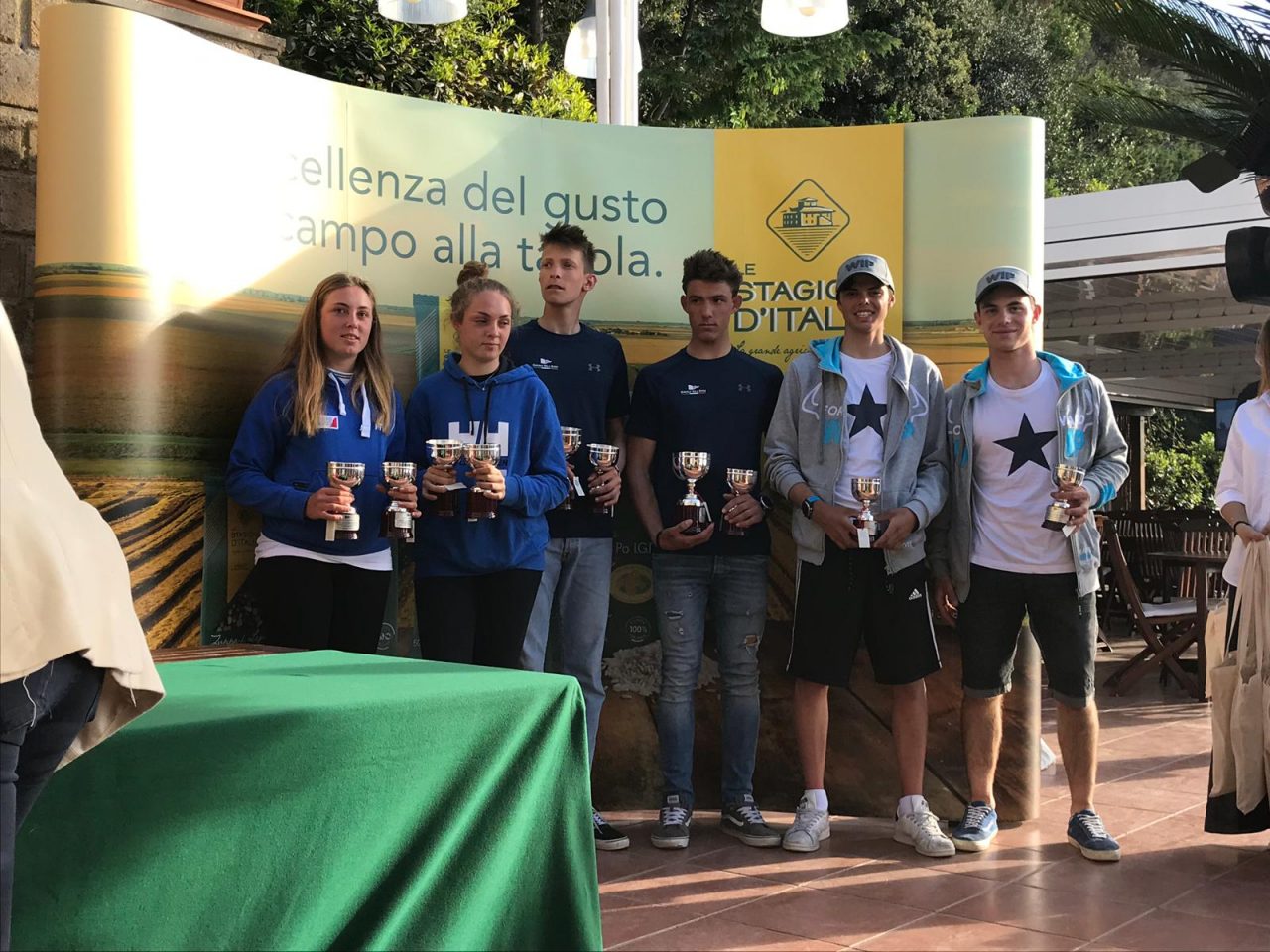 Canottieri Garda Salò: incetta di premi a Punta Ala