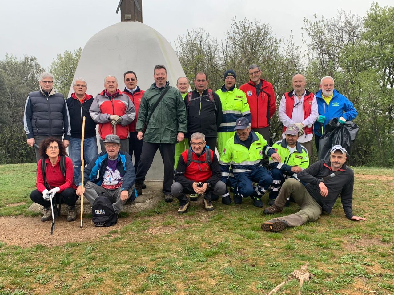 Il Monte Orfano ripulito dai rifiuti
