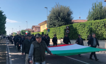 Castelcovati festeggia i 35 anni degli Alpini VIDEO