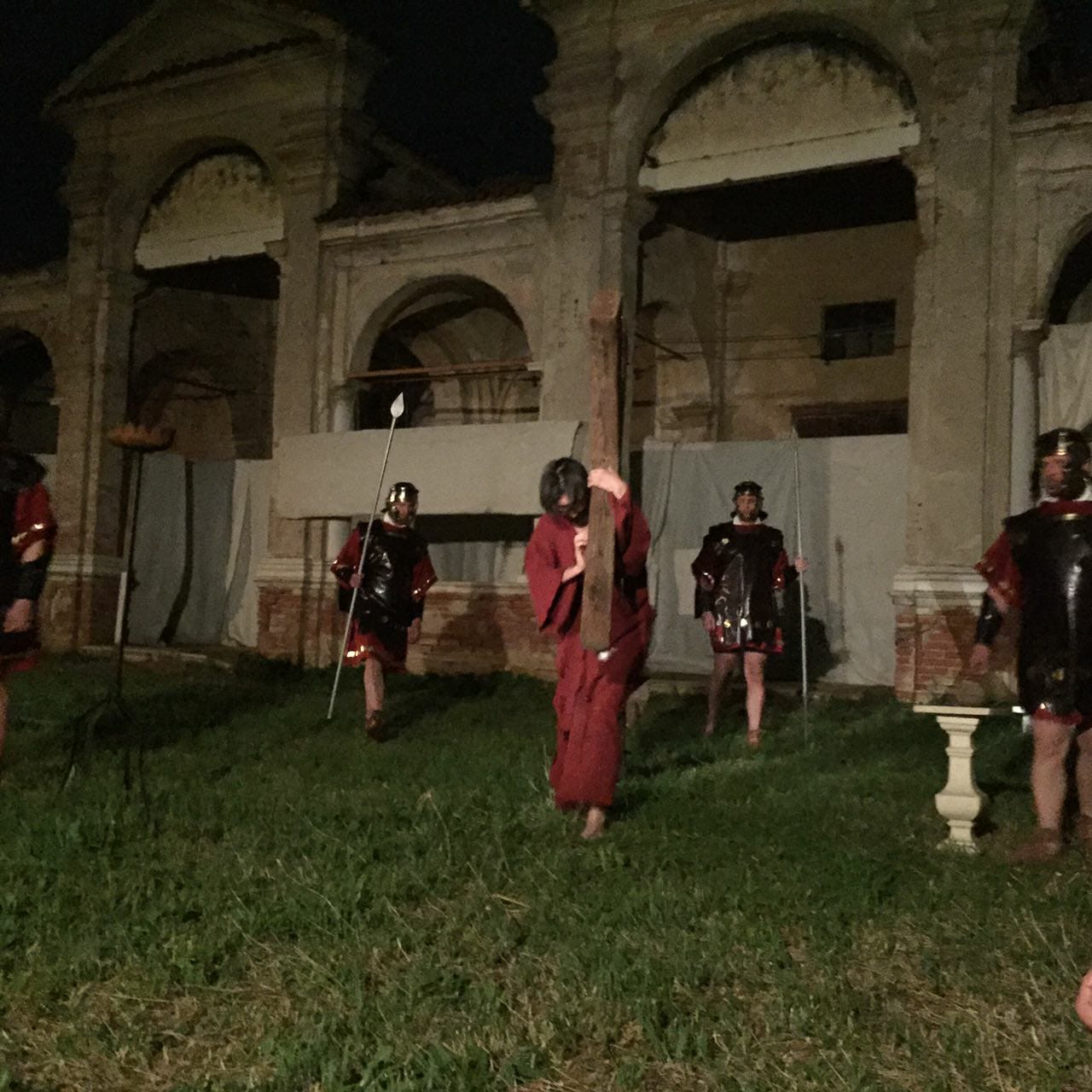 Crucis vivente a Borgo San Giacomo