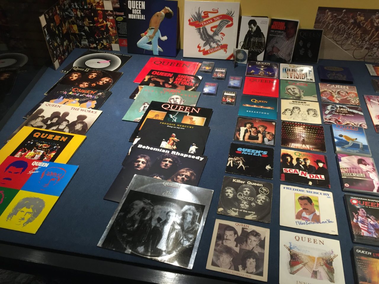 Memorabilia dei Queen a Castiglione