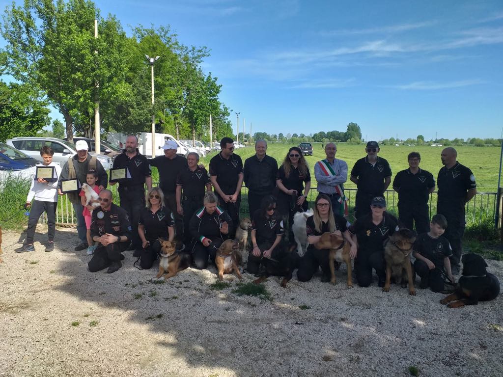 Manifestazione cinofila al Quagliodromo di Bassano Bresciano