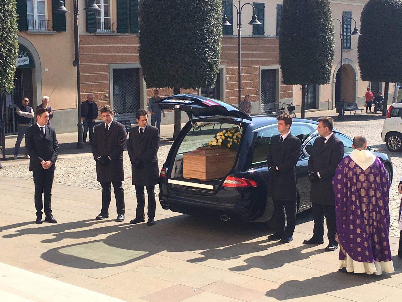 Chiesa gremita per l’addio a Franco Goffi, stroncato da un infarto