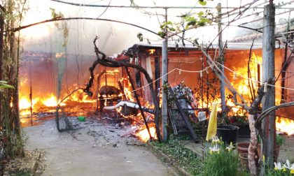 In fiamme un garage in via Conte Secco d'Aragona a Cazzago