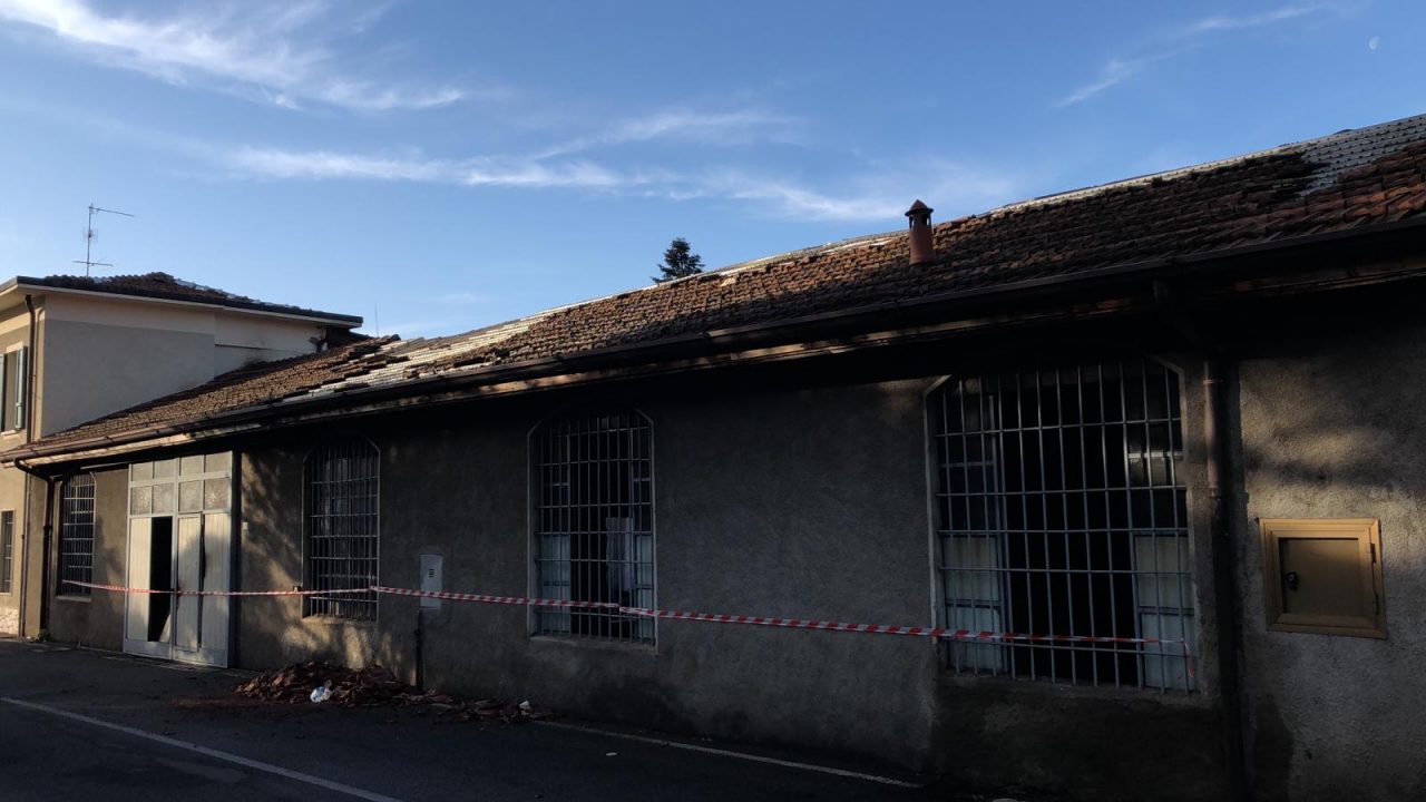 Fiamme in centro a Cologne, distrutta la “fabbrichetta”