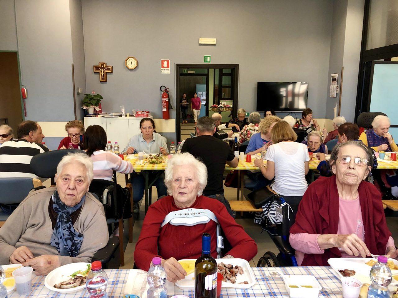 Manerbio, festa alla casa di riposo