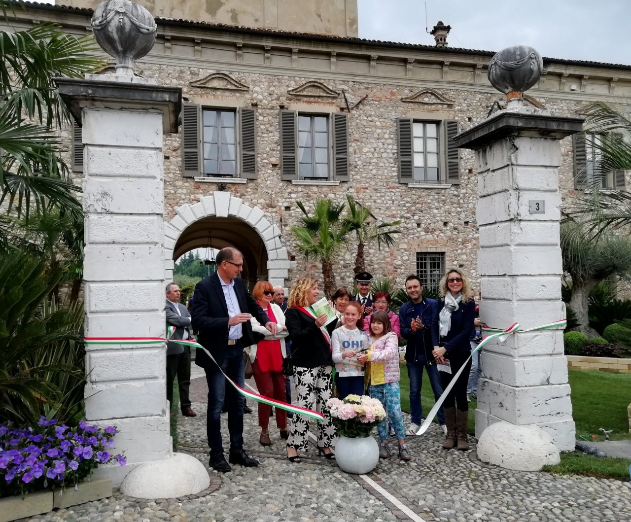Taglio del nastro a Padenghe Verde FOTO