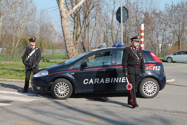 Carabinieri in azione: controlli nel parcheggi pubblici della Bassa