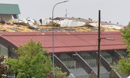 Maltempo: tetto della palestra scoperchiato a Lonato