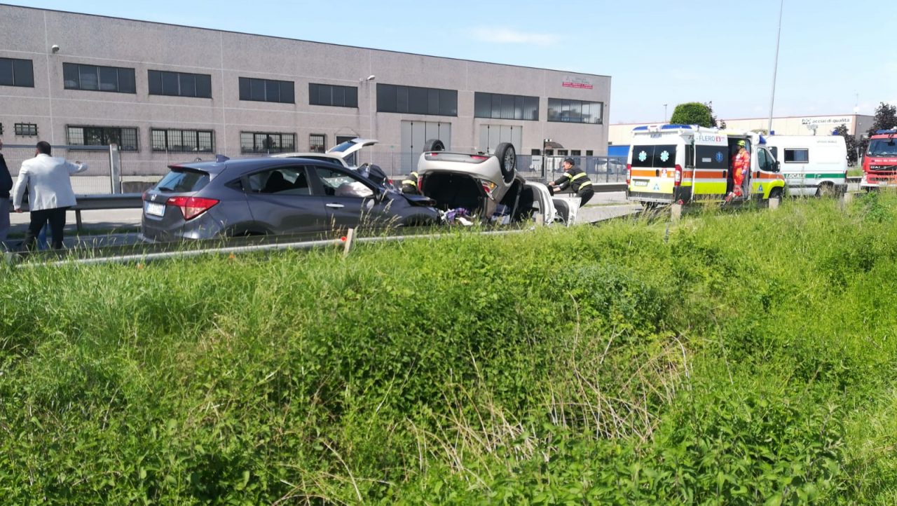 Spaventoso ribaltamento: codice rosso a Poncarale