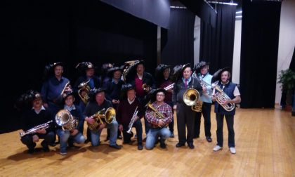 Bersaglieri di Calvisano, in duecento allo spiedo per sostenere la fanfara