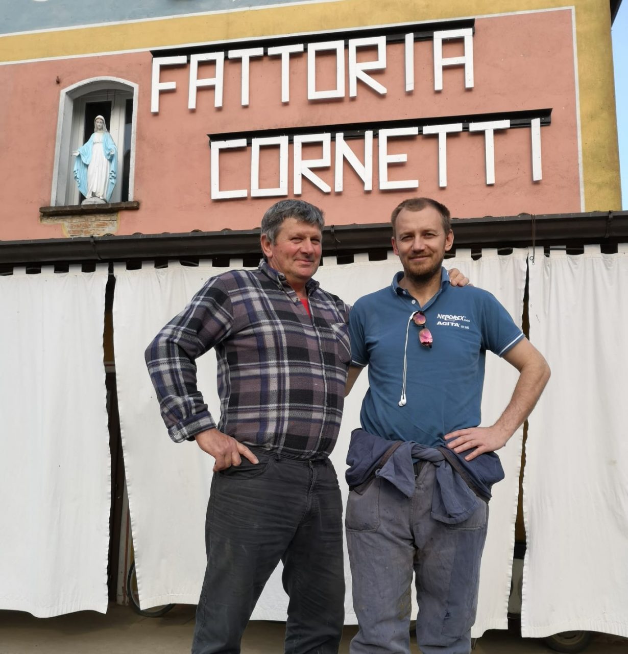 Gli salvano la vita col lazo, Cornetti eroi per un giorno