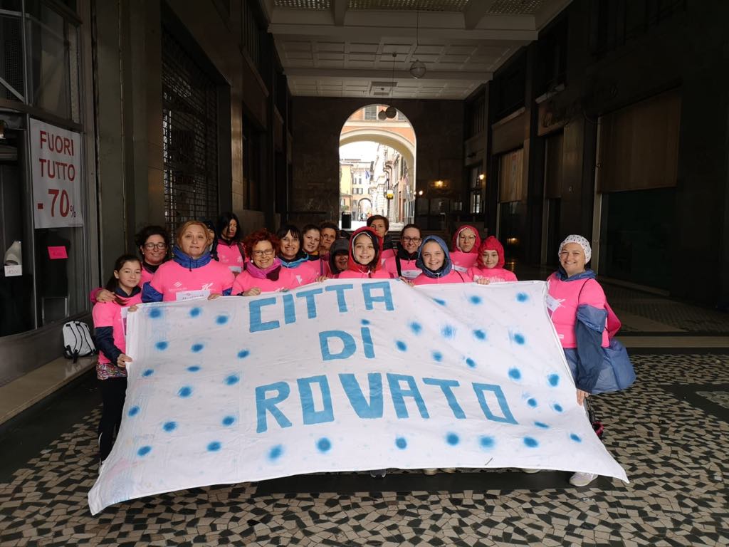 Strawoman: sotto la pioggia e il freddo, anche da Rovato per la manifestazione bresciana