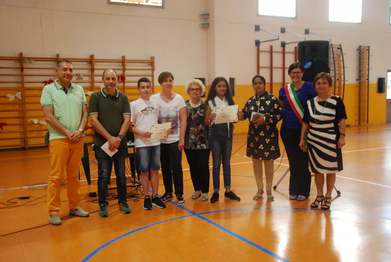 Verolavecchia premia l’impegno sociale