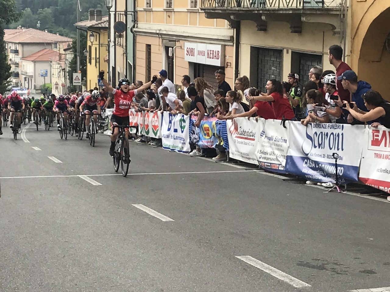 Bedizzole è il palcoscenico del ciclismo in rosa