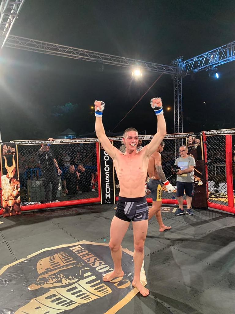 Debutto con vittoria per il giovane Michael Pagani di Urago al MMA di Sassari