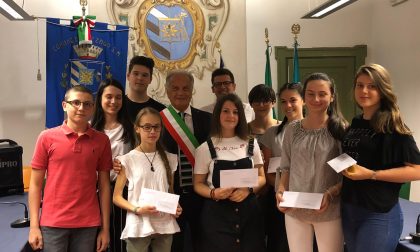 Cazzago premia l'impegno dei giovani studenti