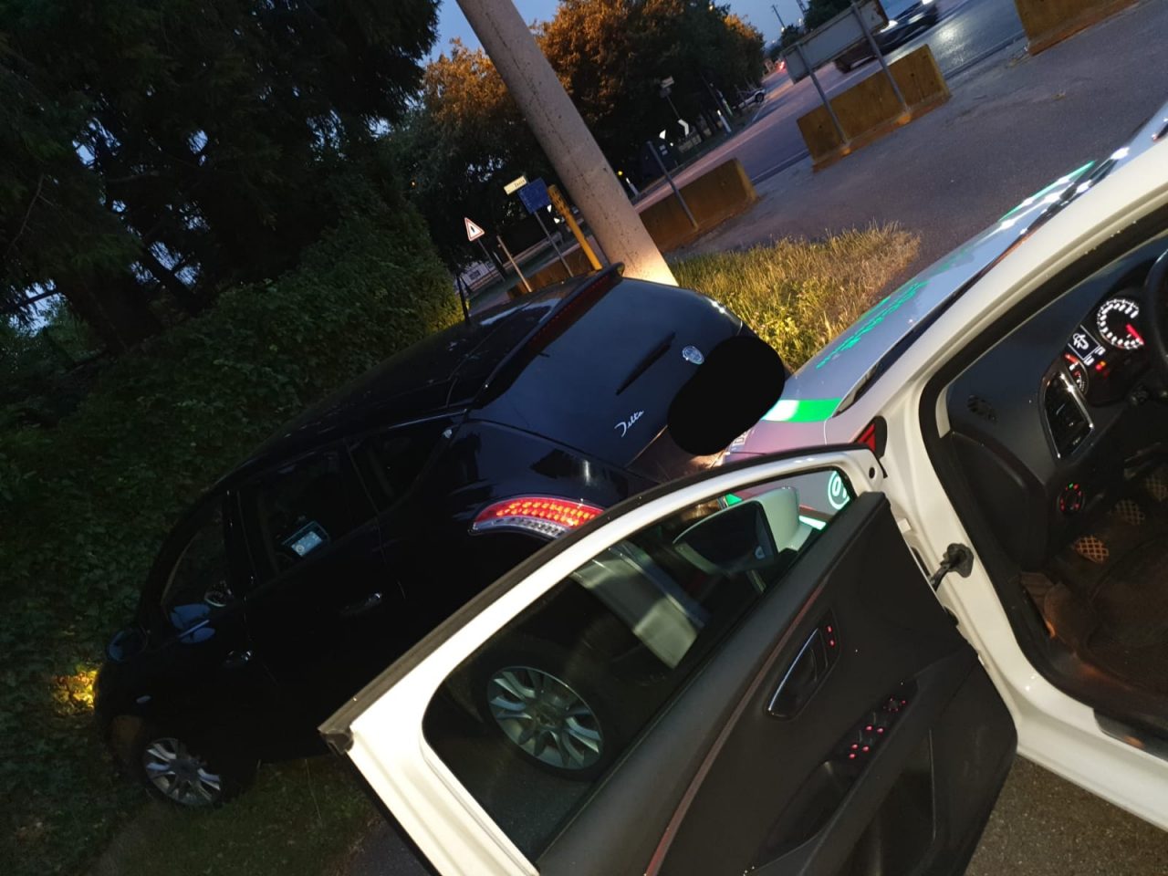 Scappa dai vigili: fuggitivo fermato e portato in carcere