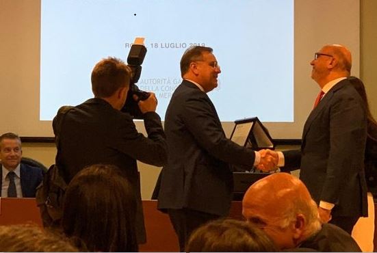 Confimprese vince il premio Antitrust