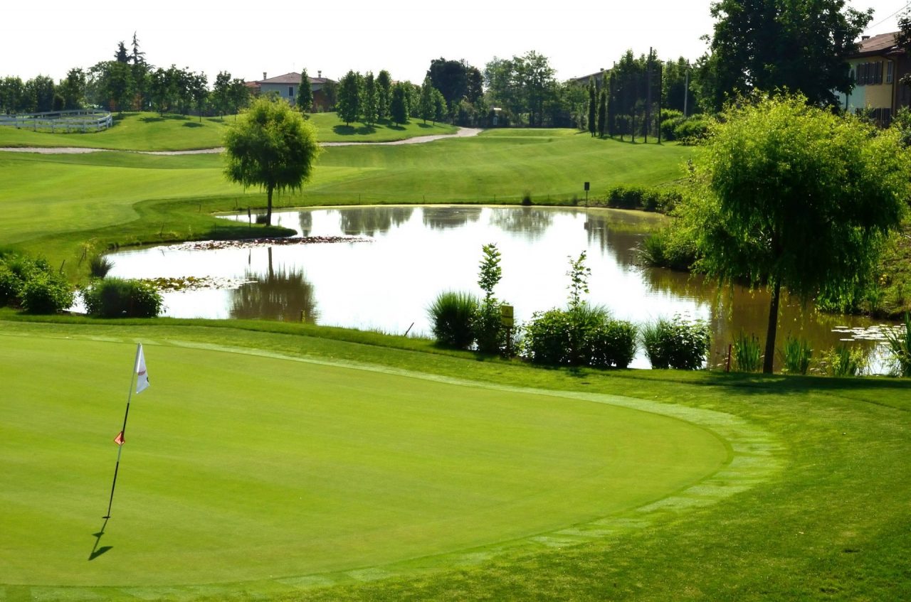 Maxi furto al Golf club La Colombera di Castrezzato