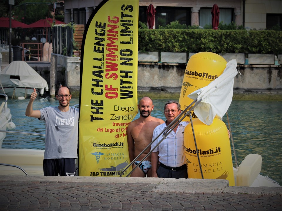 Da Sirmione a Torbole a nuoto, Diego Zanotti tenta il primato