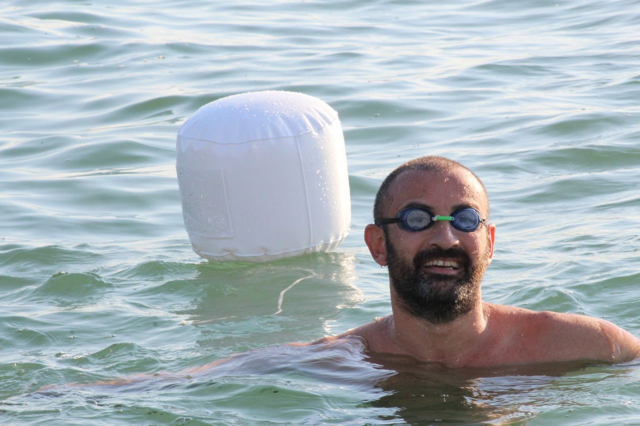 Da Sirmione a Torbole a nuoto, Diego Zanotti ce l’ha fatta