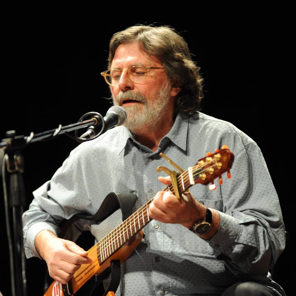 Fabrizio De Andrè raccontato in biblioteca a Salò da Giorgio Cordini