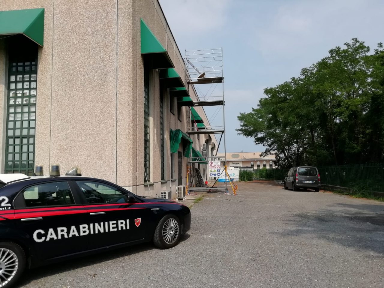 Grave infortunio sul lavoro: 48enne precipitato a Borgosatollo