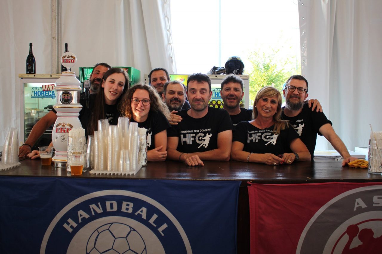 Primo weekend con la Festa della pallamano a Cologne