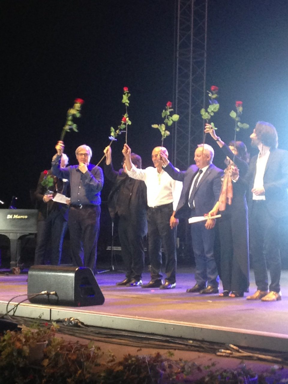 La Milanesiana con Vittorio Sgarbi al Vittoriale degli Italiani tra musica e arte