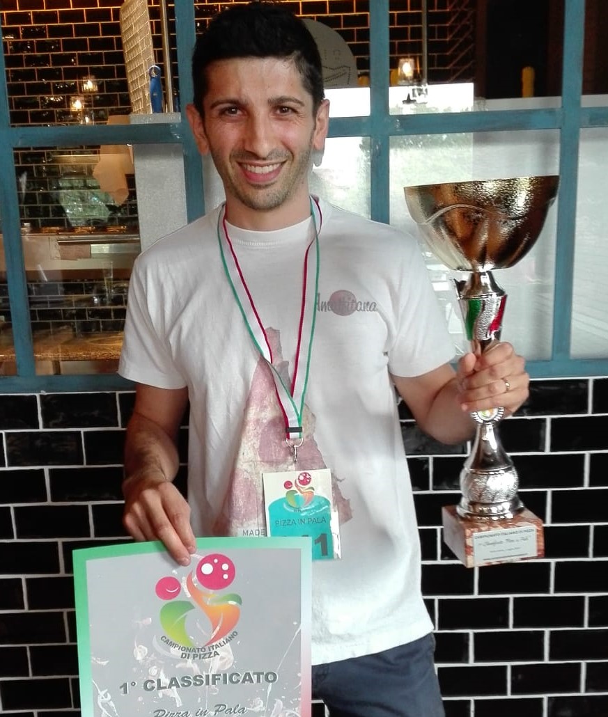 Alessandro Raffi è campione italiano di pizza in pala