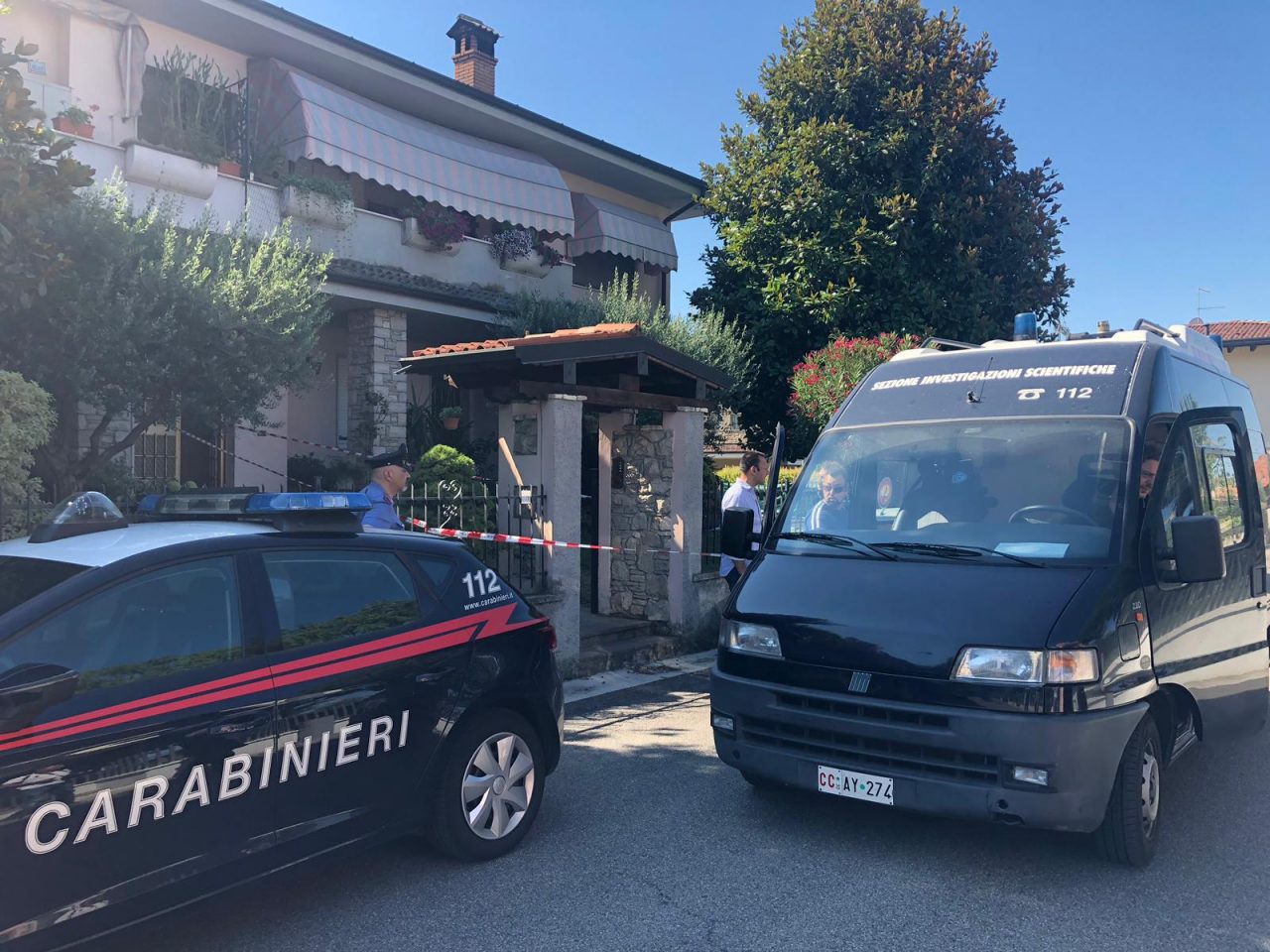 Tentò di uccidere a martellate moglie e figlia: Vitali patteggia