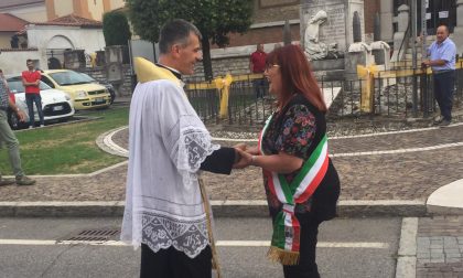 Comezzano Cizzago ha accolto il nuovo parroco
