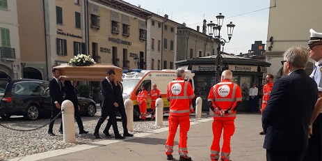 L’ultimo saluto a Gigi Saurgnani, medico di Orzinuovi